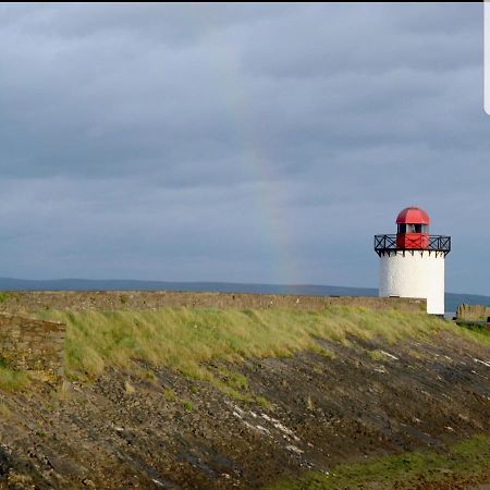 Harbour Loft! Newly Refurbished 3 Bed Flat! Appartement Burry Port Buitenkant foto