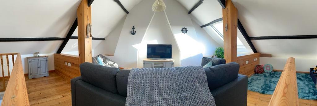 Harbour Loft! Newly Refurbished 3 Bed Flat! Appartement Burry Port Buitenkant foto